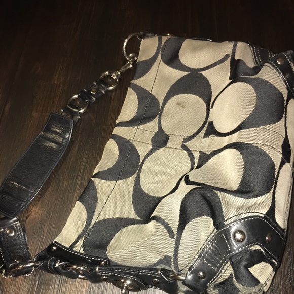 💯Authentic Coach ❤️ Signature Shoulder Bag - Picture 8 of 8